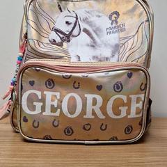 Ruksak, ako bolo nahlásené Transdev Gooi en Vechtstreek pomocou iLost