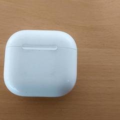 المنتجات الإلكترونية - Draadloze oortjes، كما تم الإبلاغ عنه بواسطة Centraal magazijn عبر iLost