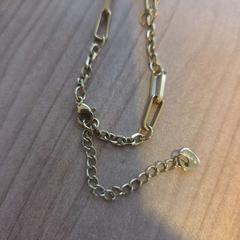 Pulseira, segundo informou Breng Arnhem usando iLost