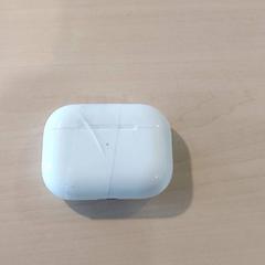 전자제품 - Earpod Etui wit, iLost를 사용하여 Regio Oost-Vlaanderen에 보고됨