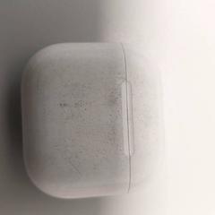 Productes electrònics Oortjes case, segons ha informat Regio West-Vlaanderen mitjançant iLost