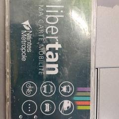 Elektronika a zariadenia Carte de bus, ako bolo nahlásené IKEA Nantes pomocou iLost