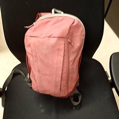 Sac Roze, a été signalé par Qbuzz GD Groningen Peizerweg utilisant iLost