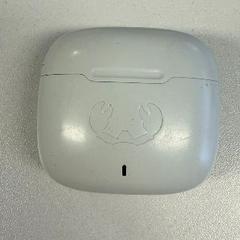 Haririk gabeko entzungailuak Fresh 'n Rebel, gisa salatu by Regio Antwerpen - Brussel iLost erabiliz