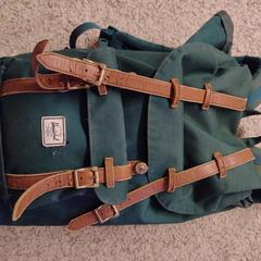 Groene rugzak がiLostに報告されました