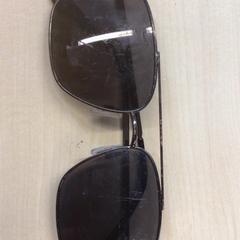 Gafas de sol, ha sido reportado por Gemeente Nijmegen con iLost
