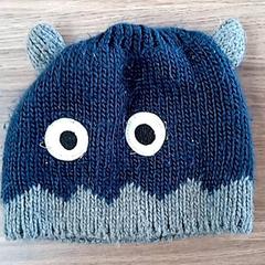 Bonnet Enfant bleu/gris, rapporterat av CARS HANGARD med iLost