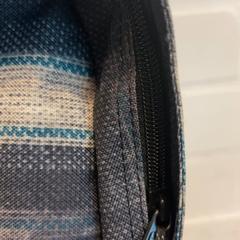 Borsa Grijs  blauw, come riportato da Rotterdam Ahoy utilizzando iLost
