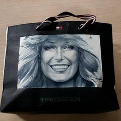 Táska Draagtas, amint azt Centraal magazijn az iLost segítségével jelentette.