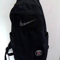Rugzak Nike، كما تم الإبلاغ عنه بواسطة Hermes Eindhoven عبر iLost