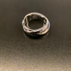 Ring Silver がiLostで MEININGER Hotel Leipzig Hauptbahnhof によって報告されました