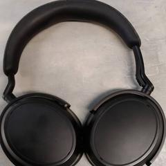 Headphones, as reported by Arriva Friesland / Groningen using iLost