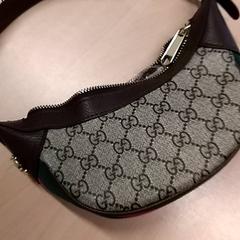 Ladies bag, as reported by RET using iLost