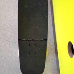 İLost kullanarak IKEA Rouen Tourville-La-Rivière tarafından bildirildiği gibi Kaykay skate