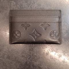 İLost kullanarak Rotterdam The Hague Airport tarafından bildirildiği gibi Kart sahibi