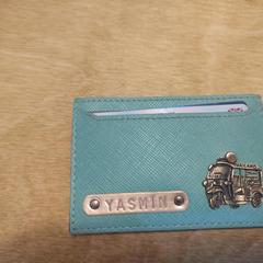 turquoise wallet, segons s'ha informat a iLost