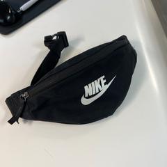 Belt bag, zgłoszono przez Hertz przy użyciu iLost