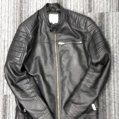 Läderjacka jas, rapporterat av Arriva Vechtdallijnen med iLost