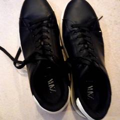 Schoen, zoals gemeld door Leonardo Royal Hotel Amsterdam met iLost