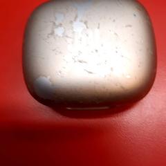 Earpod, segons ha informat UvA REC mitjançant iLost