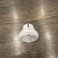 Adaptador, segundo informou WestCord Hotel Eindhoven usando iLost