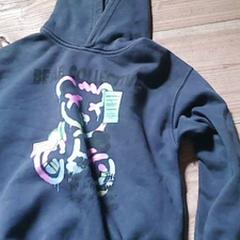Maglione, come riportato da Het Spoorwegmuseum utilizzando iLost