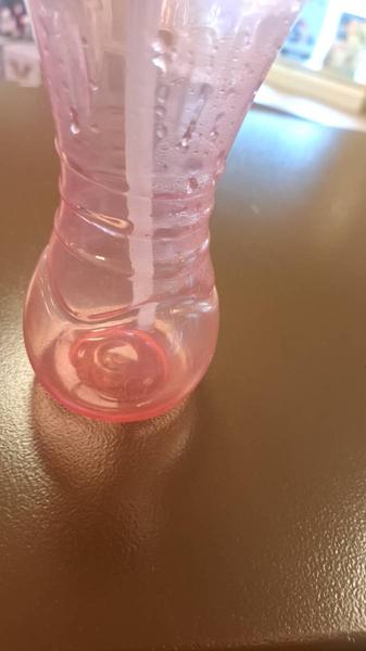 Bottle Roze met rietje