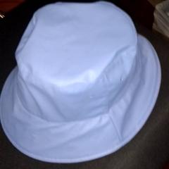 Hoedje, segons ha informat TivoliVredenburg mitjançant iLost