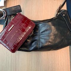 Handtasje zwart, zoals gemeld door Regio Antwerpen - Brussel met iLost