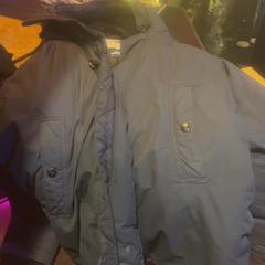 Kurtka, zgłoszono przez Café Leentje przy użyciu iLost