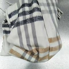 Châle, a été signalé par IKEA Haparanda utilisant iLost