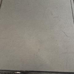 E-reader, as reported by Rotterdam The Hague Airport using iLost