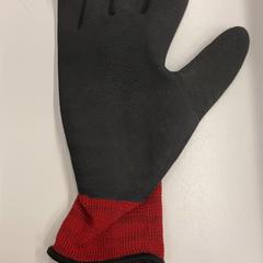 軍手 がiLostで IKEA神戸 によって報告されました