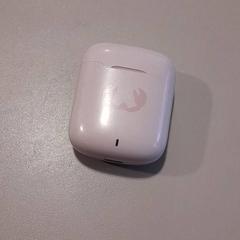 Tapes per a les orelles Pink, segons ha informat Universiteitsbibliotheek (Witte Singel) mitjançant iLost