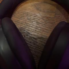 Headphones, as reported by Club Nyx/Exit Café using iLost