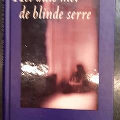 Bok, rapporterat av Rotterdam The Hague Airport med iLost