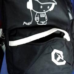 Batoh, jak nahlášeno Hermes Eindhoven pomocí iLost