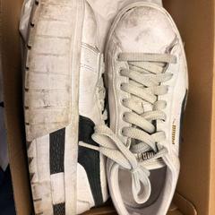 Shoe, as reported by Ramada by Wyndham Amsterdam Airport Schiphol using iLost