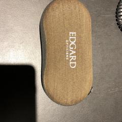 Bril + hoes, ha sido reportado por Van der Valk Hotel Veenendaal con iLost