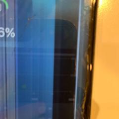 Cellulare zwart Apple, come riportato da Gemeente Zevenaar utilizzando iLost