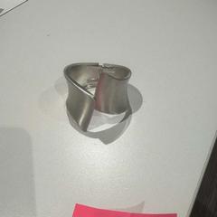 Bransoletka silver, zgłoszono przez Amsterdam ID Aparthotel przy użyciu iLost