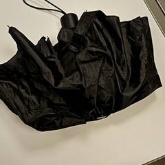 Parapluie, a été signalé par Vrije Universiteit Amsterdam utilisant iLost