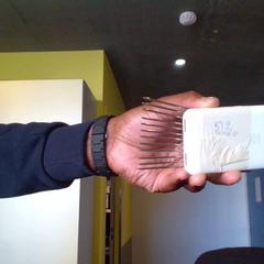 Banco de enerxía Powerbank White, segundo informou MEININGER Hotel Lyon Centre Berthelot usando iLost