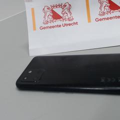 Teléfono móbil zwart Infinix, segundo informou Gemeente Utrecht usando iLost