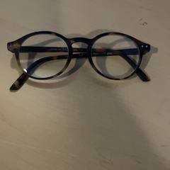 Lentes, segundo informou Jaarbeurs usando iLost