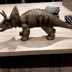 Dino, gisa salatu by Van der Valk Hotel Vianen iLost erabiliz