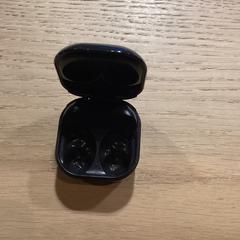 Earbud holder Zwart, as reported by Poppodium 013 using iLost