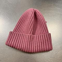 Kalap, amint azt IKEA Praha – Zličín az iLost segítségével jelentette.