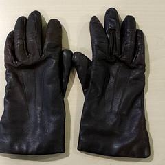 Clothing - Handschoenen bruin, as reported by Regio Oost-Vlaanderen using iLost