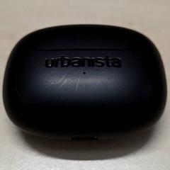 充電器 がiLostで Arriva Oost-Brabant によって報告されました